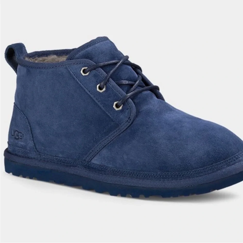 Ugg Classic Lace Up Neumel Low Mini Navy
